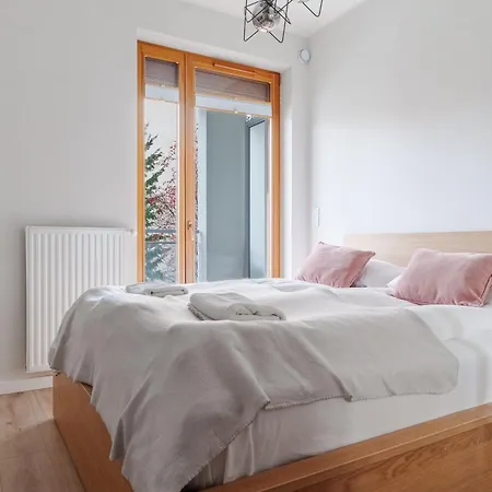 شقة Piekny Bobrowiecka Z Balkonem وارسو