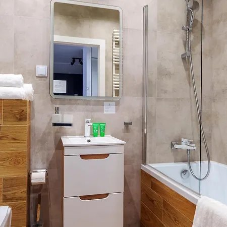 Piekny Bobrowiecka Z Balkonem Lägenhet *