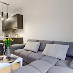 Appartamento Piekny Bobrowiecka Z Balkonem Varsavia